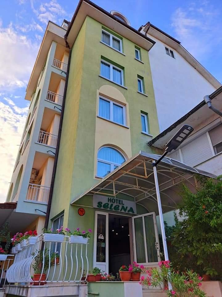 Family Hotel Selena Nessebar Exterior foto